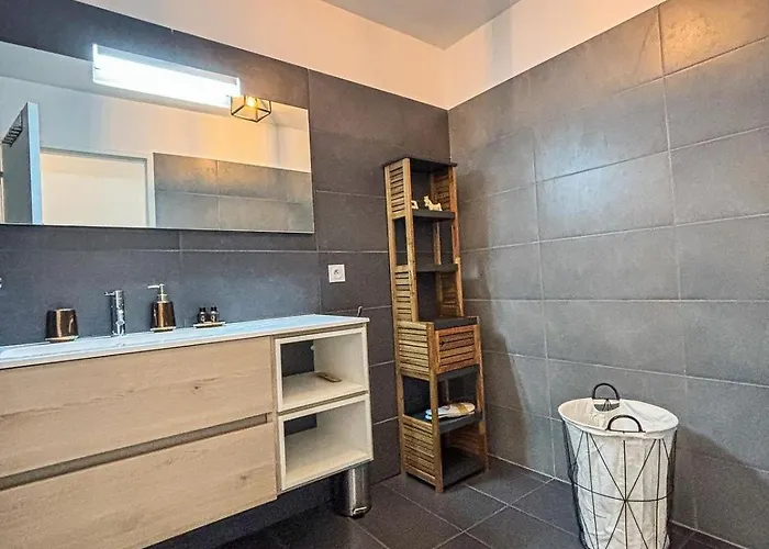 Magnifique T3 Les Hauts Du Port Apartment