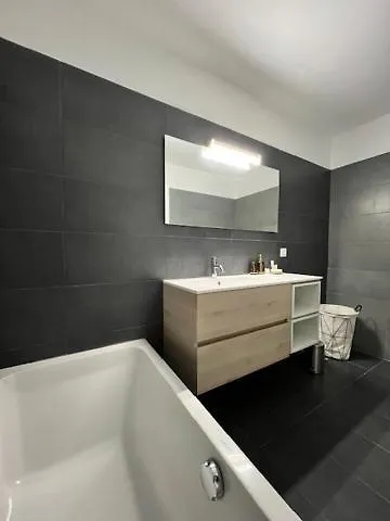 Magnifique T3 Les Hauts Du Port Bonifacio (Corsica)