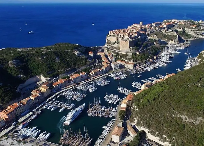 Magnifique T3 Les Hauts Du Port Apartmán *